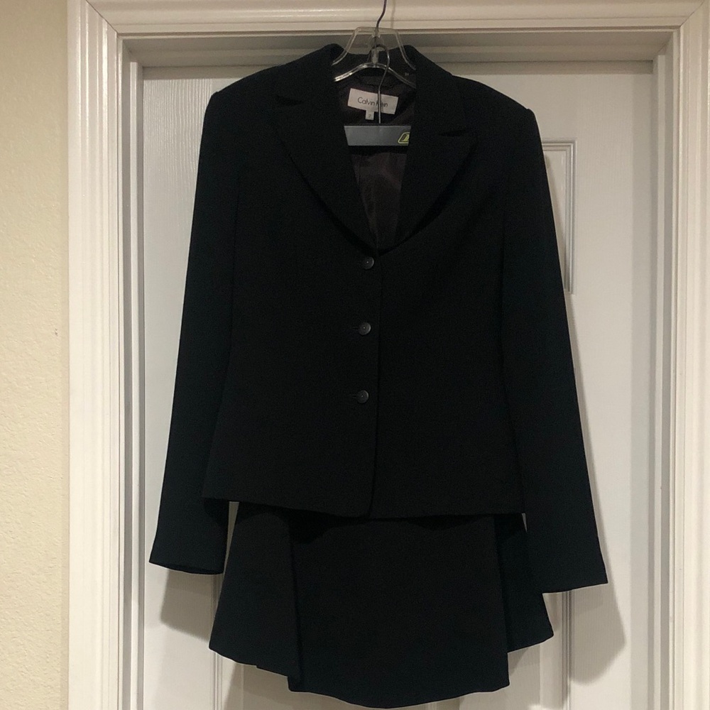 Calvin Klein Black Women's Two-Piece Blazer and Skirt Suit